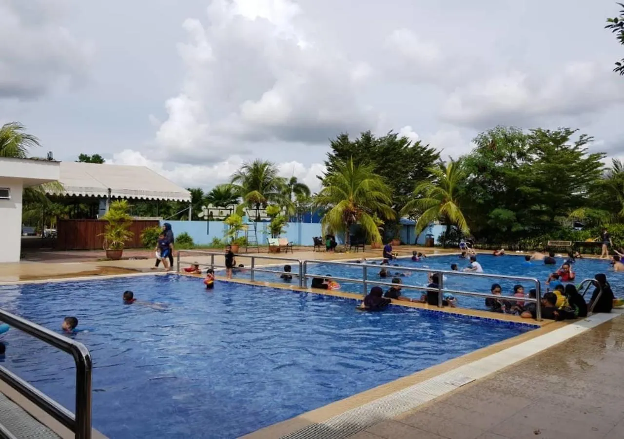 Zaini'S Lagoon Malacca
